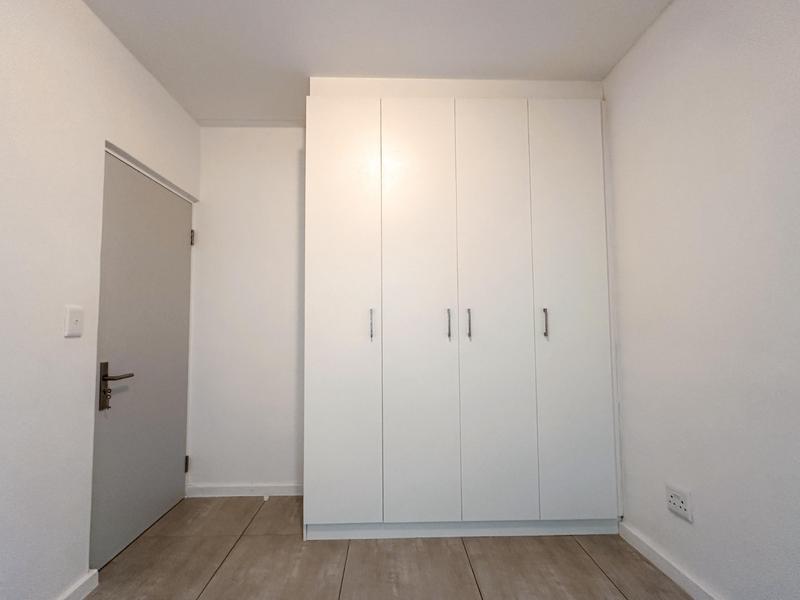 2 Bedroom Property for Sale in Aan de Wijnlanden Western Cape